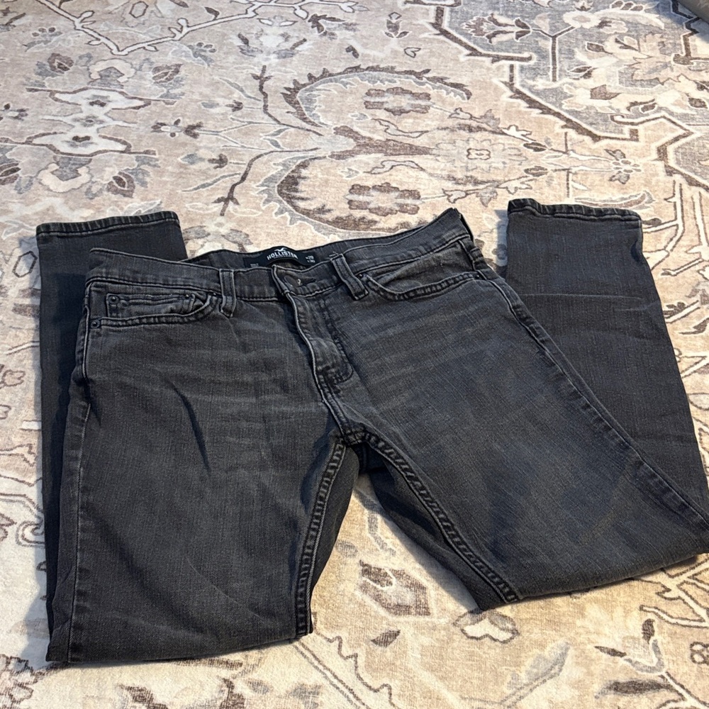 Hollister gray women’s skinny epic flex Jeans size 29